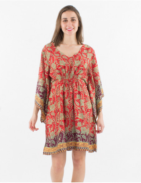 Robe courte fluide et évasée avec manches longues style kimono pour femme à imprimé baba cool bariolé rouge