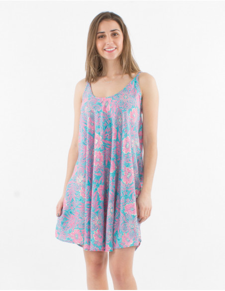 Robe légère et fluide courte à volants et bretelles à motif rose de fleurs tropicales