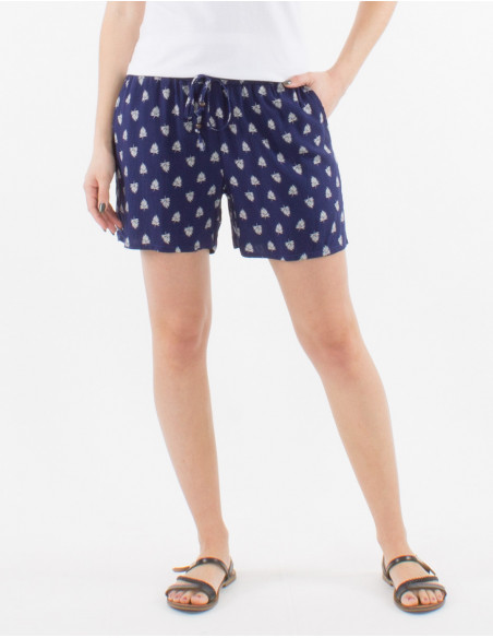 Basic short shorts with feather print