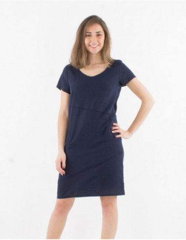 Basic short straight dress with plain v-neck in navy blue