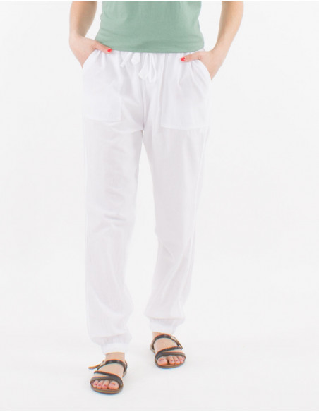 Pantalon léger en coton pour femme avec poches avant coupe droite confortable couleur unie blanche