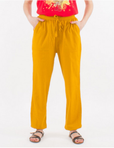 Pantalon jaune moutarde femme droit resserré aux chevilles avec poches en coton