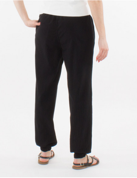 Pantalon léger en coton pour femme avec poches avant coupe droite confortable couleur unie noir