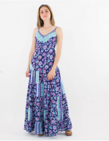 Long dress with original straps flowers