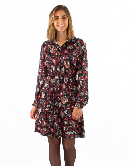 Robe chemise noire chic et fluide bohème chic imprimé fleuri