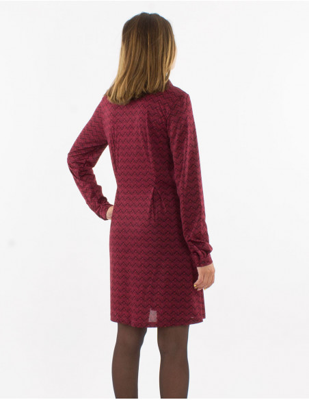Robe courte fluide à boutons originale motifs géométriques rouge bordeaux