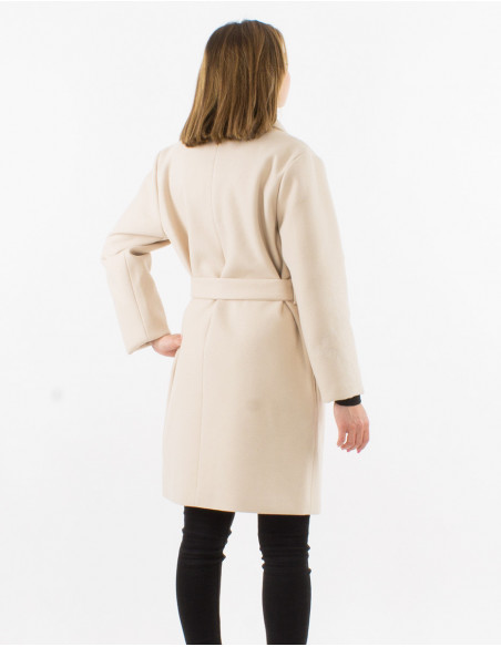 Manteau long basique beige chic avec broderies sur les manches et le dos