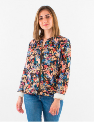 Short floral jacket with lined interior