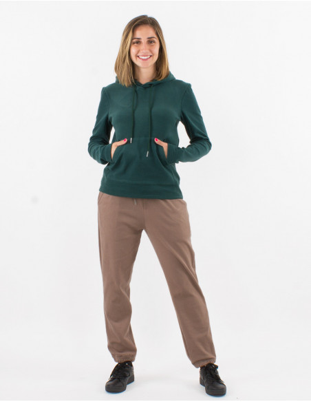 Look sport confortable et chaud pour l'hiver basique pantalon taupe