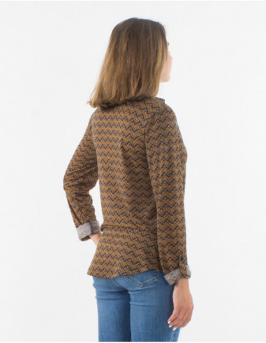 Fluid blouse with colored ethnic pattern