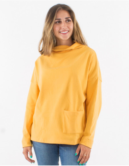 Soft basic oversized sweater