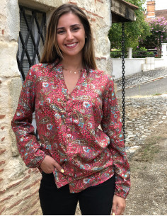 Chic paisley shirt