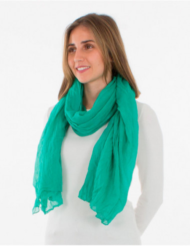 Basic green summer scarf in crumpled fabric for women