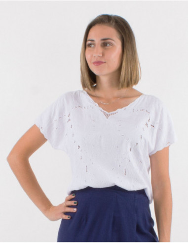 Rayon blouse with embroideries