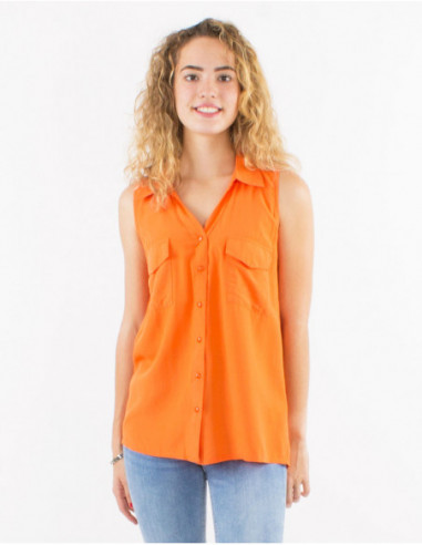 Women's solid anise green sleeveless button-down shirt with pockets