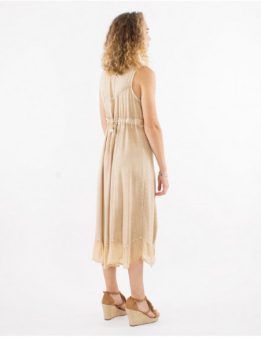 Robe midi femme originale en stone wash avec broderies beige dos