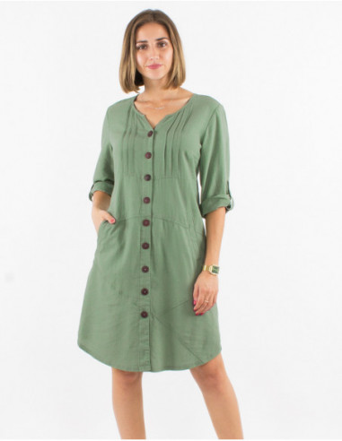 Short dress with 3/4 sleeves buttoned at the front color green