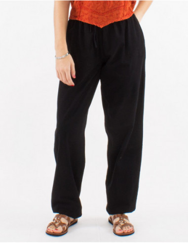 Pantalon basique femme coupe droite en coton uni noir