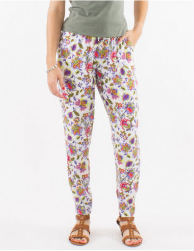 Pantalon fin estival pour femme avec poches et motifs baba cool fleuri blanc