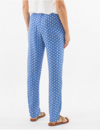 Comfortable and light straight pants for women with original blue pattern