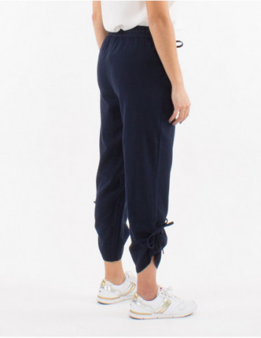 Pantalon avec fronces sur les côtés chic pour le printemps uni basique bleu marine