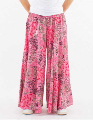 Oversized flowing pants for summer with gold pink paisley print