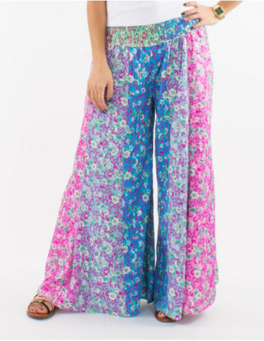 Pantalon extra large fluide confortable femme pour l'été à motif petites fleurs bohème pastel rose