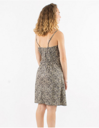 Robe courte estivale avec motif original arabesque beige