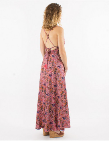 Chic women's halter dress in pink paisley