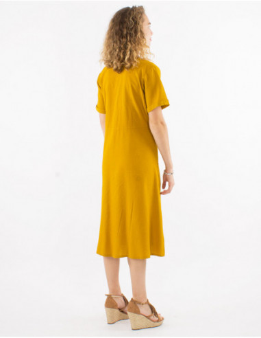 Robe midi sexy en coton jaune moutarde coupe cintrée avec boutons pour femme