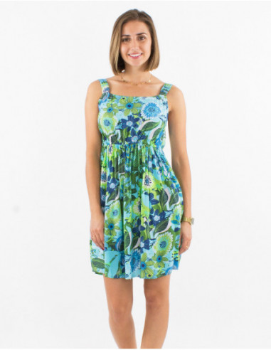 Chic short dress with pleats under the chest and original blue flower print
