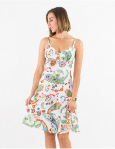 Mid-length dress with thin straps and flounce on the bottom in fresh paisley print