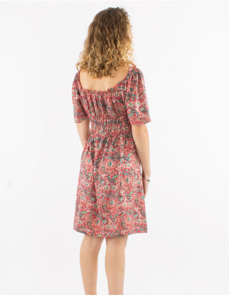 Robe courte boho chic légère avec fronces à imprimé cachemire doré orange corail