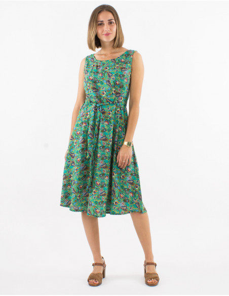 Mid-length summer flared dress with sleeveless waist and romantic pattern