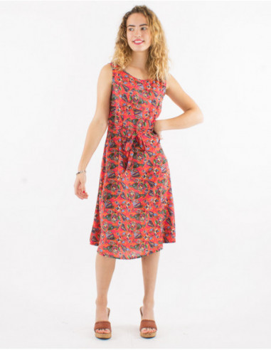 Mid-length summer flared dress with sleeveless waist and romantic pattern