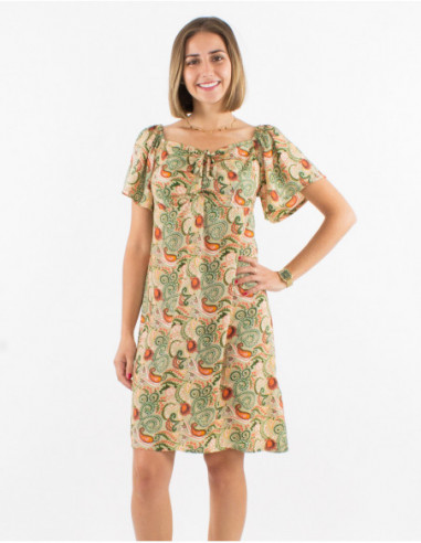 Romantic short dress with gathers on the chest in beige paisley print