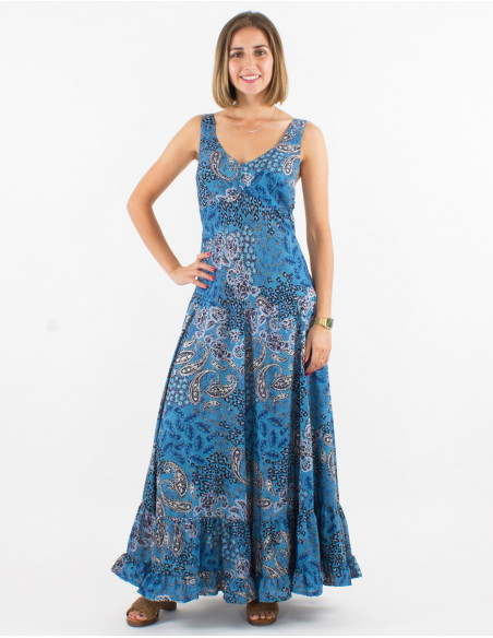 Elegant long flowing dress for spring in bohemian chic style with blue paisley