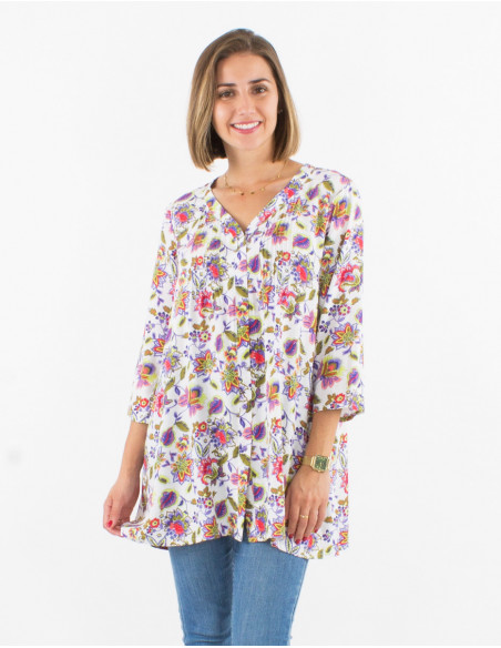 Lightweight summer tunic with 3/4 sleeves and white bohemian pattern with big flowers