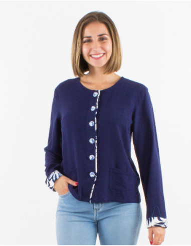 Veste chic légère en lin bleu marine pour femme avec boutons décorés