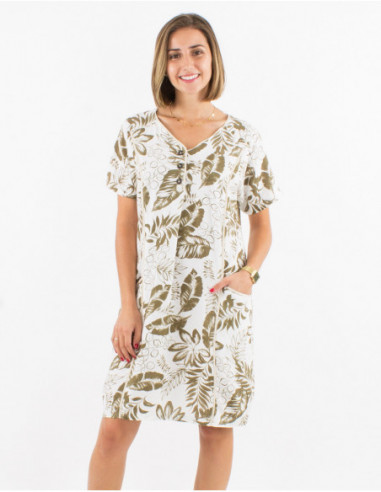 Short straight chic dress for spring with linen and white leaves