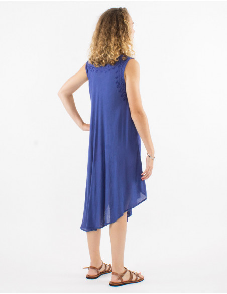 Robe mi longue de plage transparente en coton unie basique bleu marine avec broderies chic