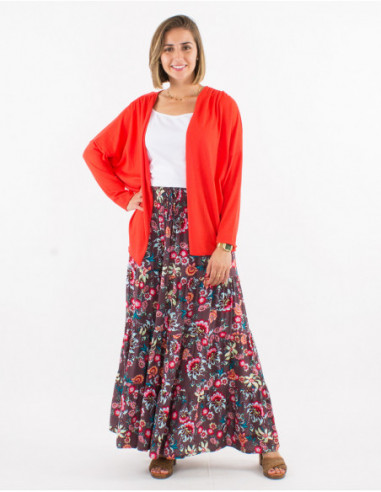 Look printemps 2023 avec jupe longue chocolat boho fleurie