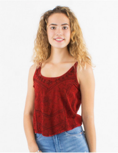 Crop top uni asymétrique boho pour l'été avec broderies rouge bordeaux