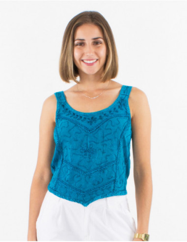 Plain asymmetrical boho crop top for summer with jeans embroidery