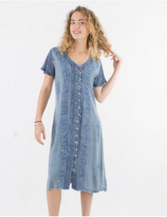 Original chic mid-length dress with embroidery in stone wash