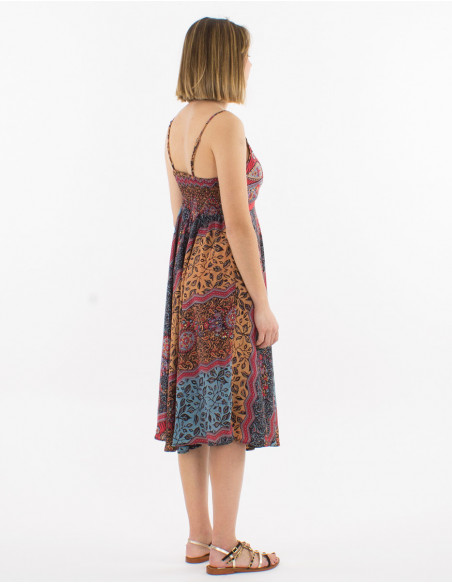 Robe mi longue ethnique à fines bretelles motif africain rouge