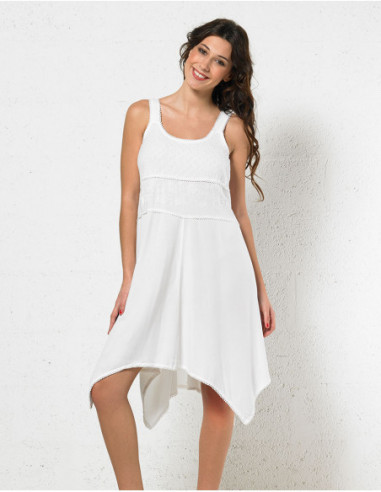 Robe courte brodée