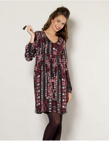 Robe aux motifs géométriques