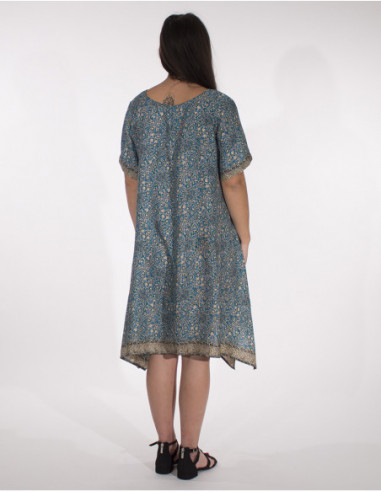 Robe courte asymétrique