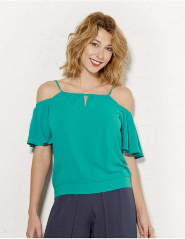 Bare shoulders casual top